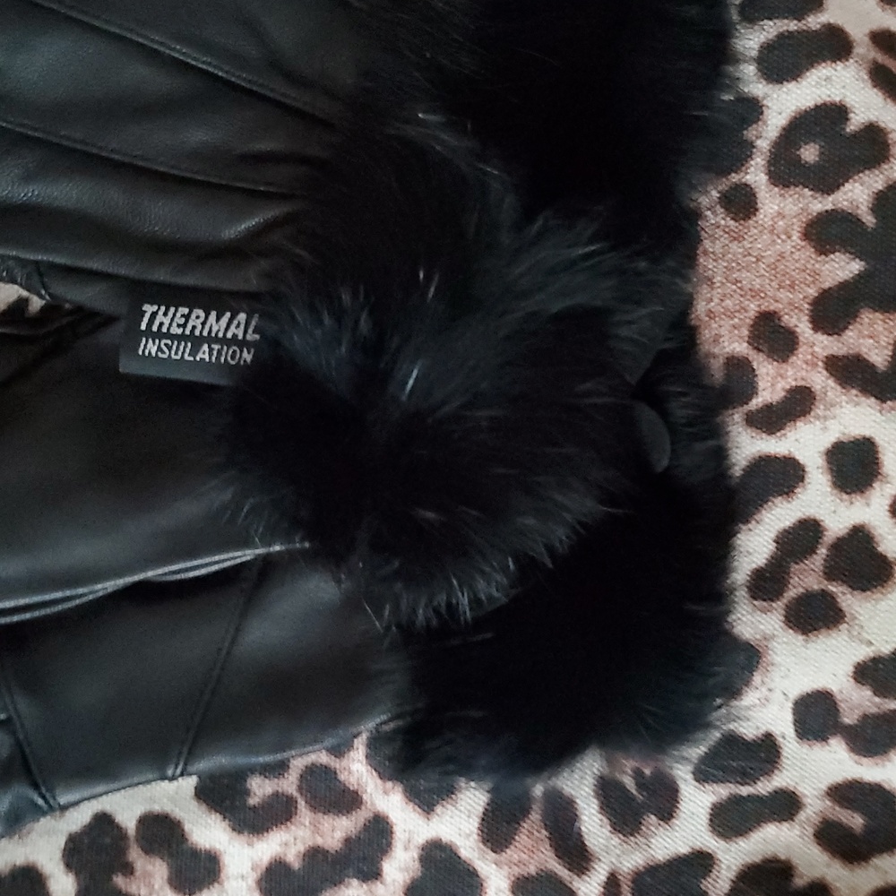 *NIP* Alpine Swiss Gloves - Picture 8 of 16